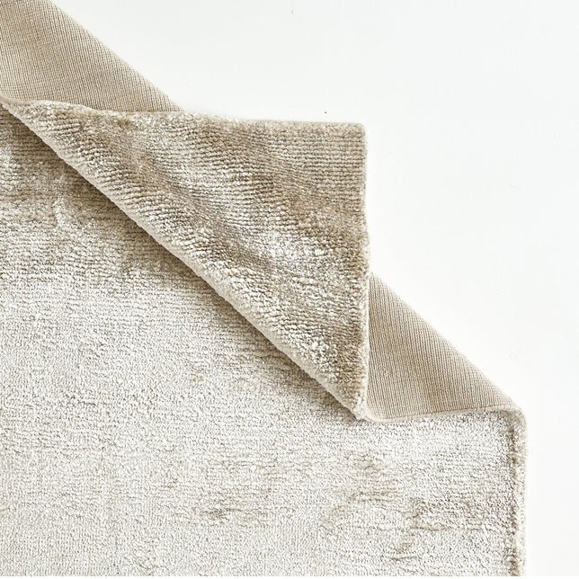 Banana Silk Fiber area Rug - Houseoon