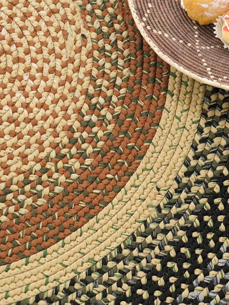 Braided Round Rug - Houseoon