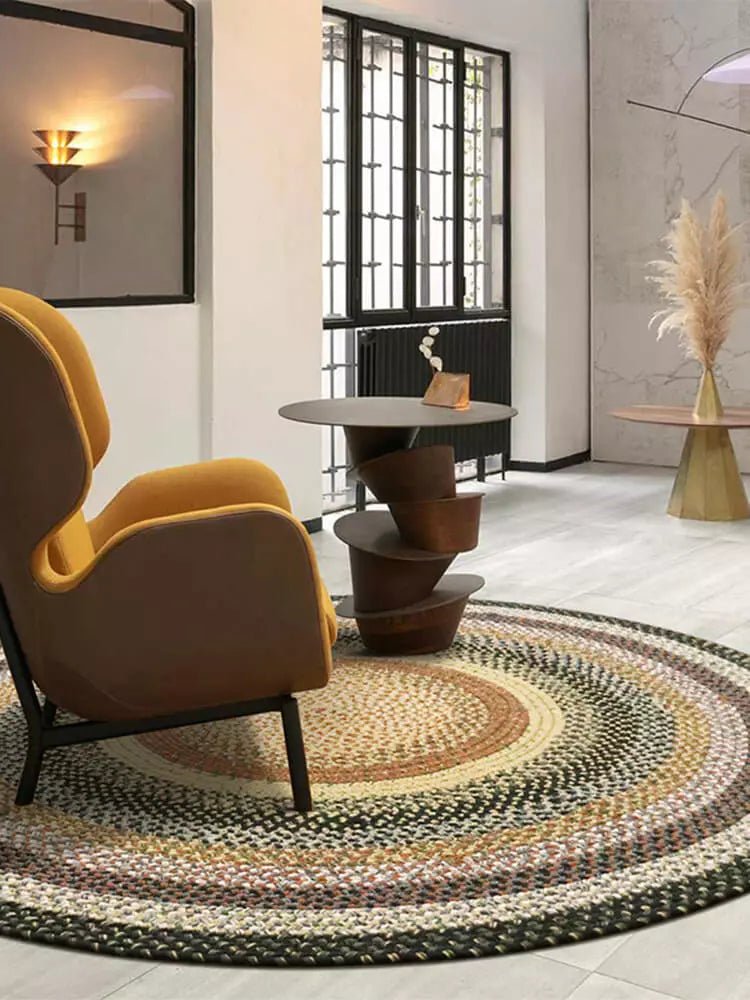 Braided Round Rug - Houseoon