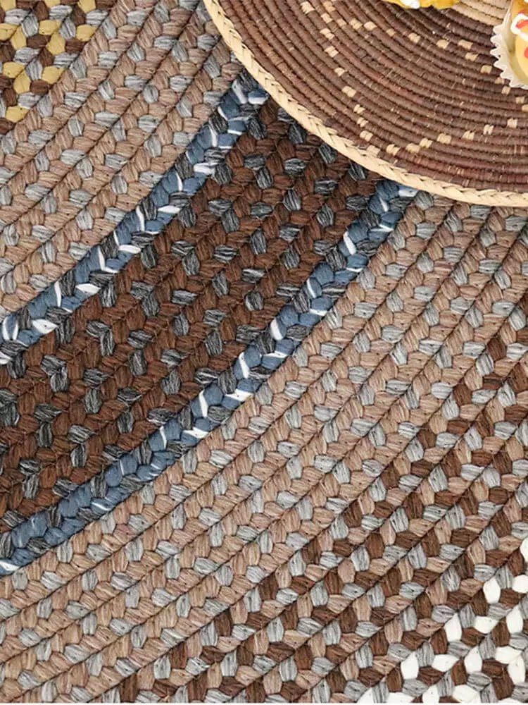 Braided Round Rug - Houseoon
