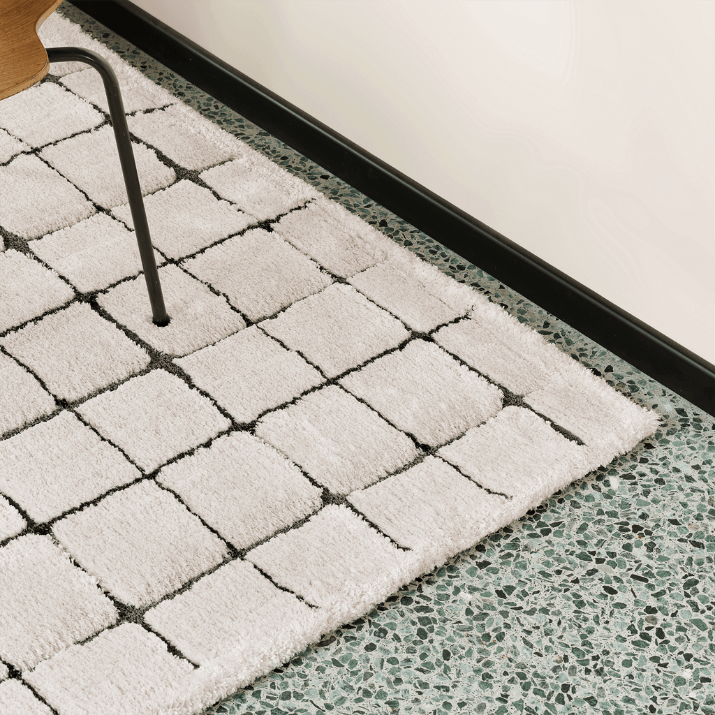 Geometric area shag rug - Houseoon