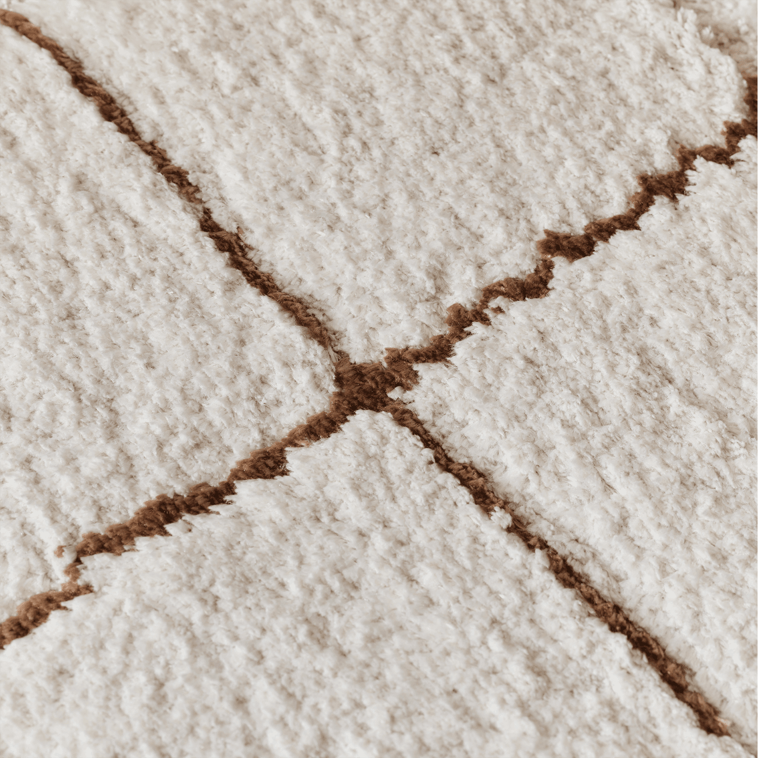 Geometric area shag rug - Houseoon