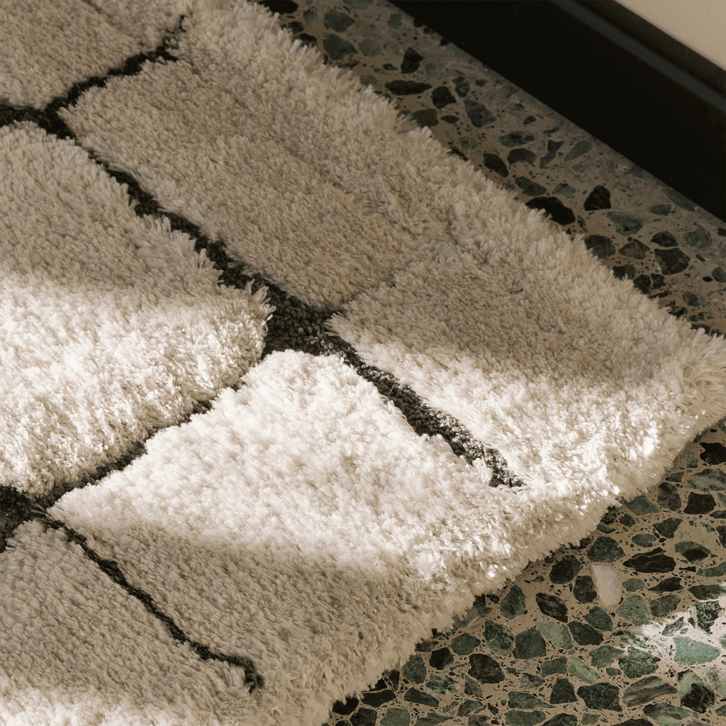 Geometric area shag rug - Houseoon
