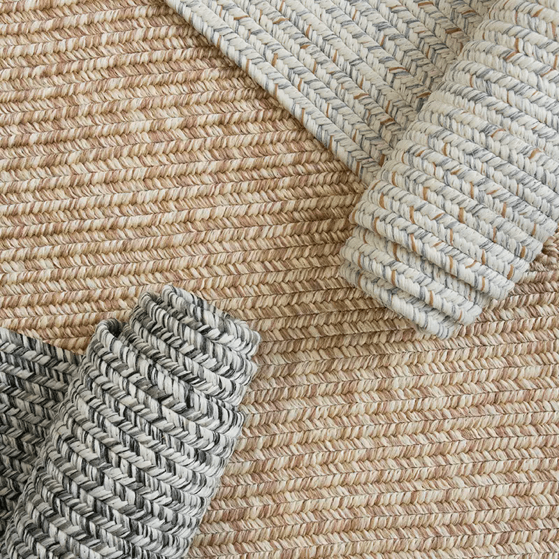 Hand-Braided Indoor/Outdoor Area Rug - Houseoon
