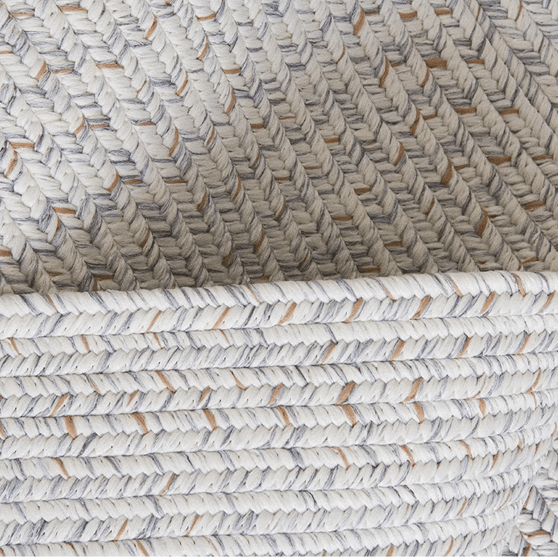 Hand-Braided Indoor/Outdoor Area Rug - Houseoon