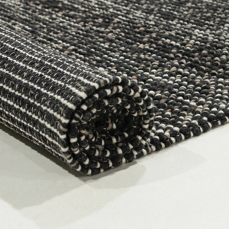 Handmade Wool Area Rug - Houseoon