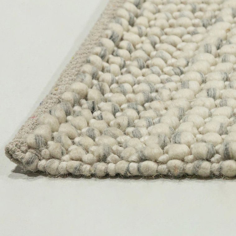 Handmade Wool Area Rug - Houseoon