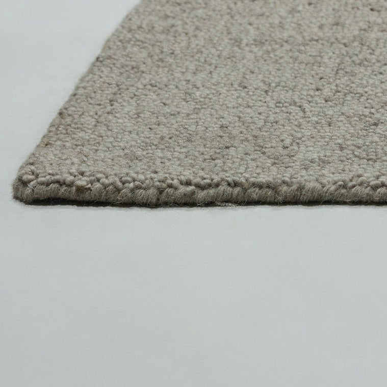 handwoven wool rug - Houseoon