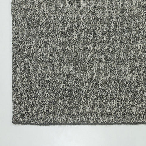 tapis en laine tissé à la main