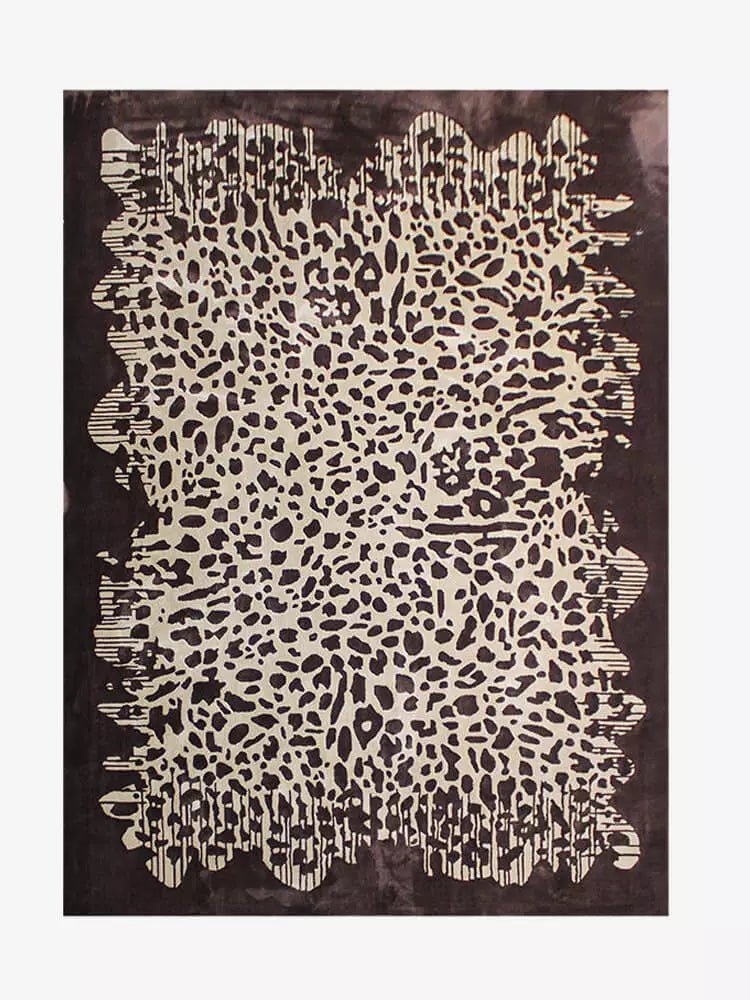 Leopard pattern rug - Houseoon Main image