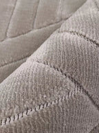 Nomae Grey Luxurious Texture Rug - Houseoon