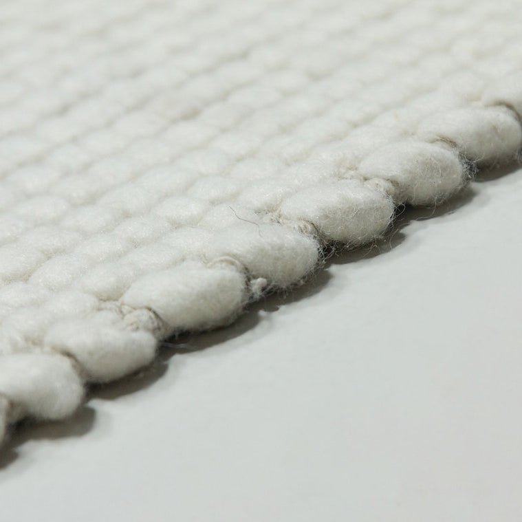 Pure handmade woven wool Rug - Houseoon