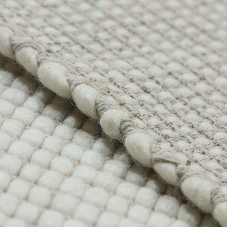 Pure handmade woven wool Rug - Houseoon