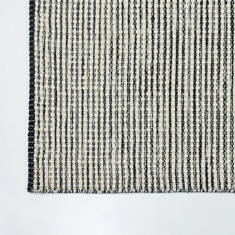 Pure handmade woven wool Rug - Houseoon
