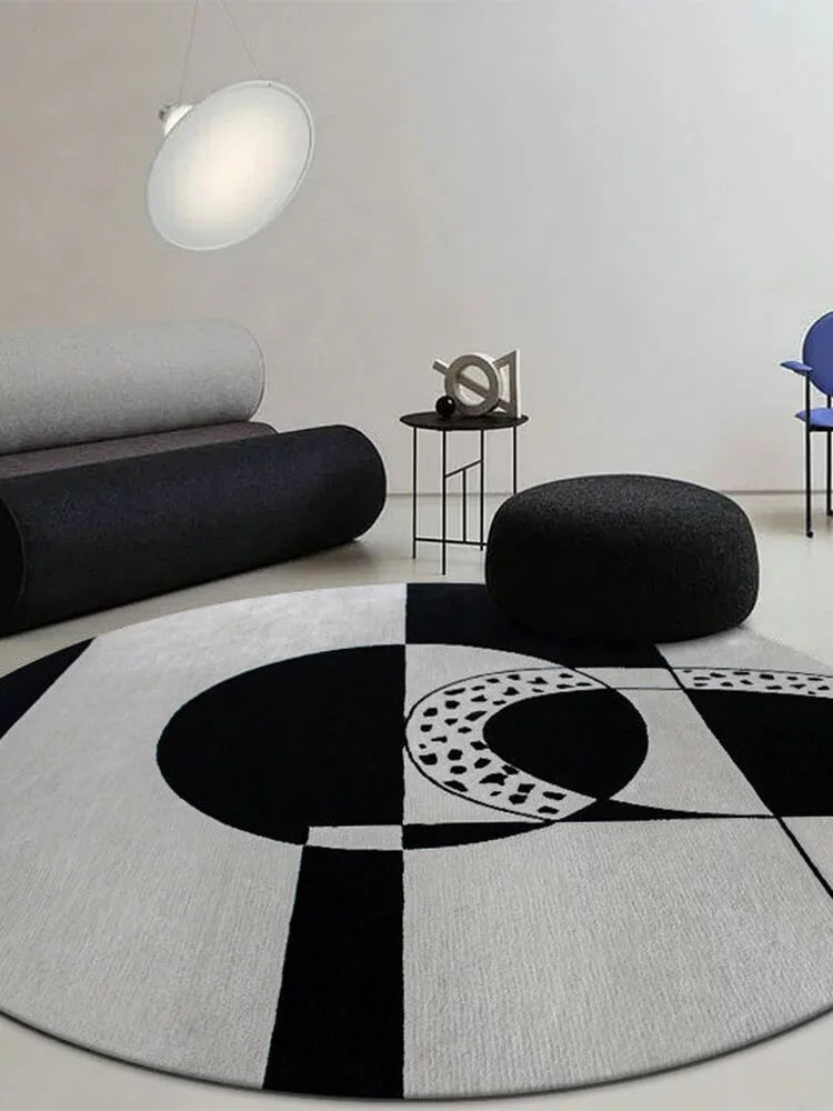 Momen black and white geometric rug